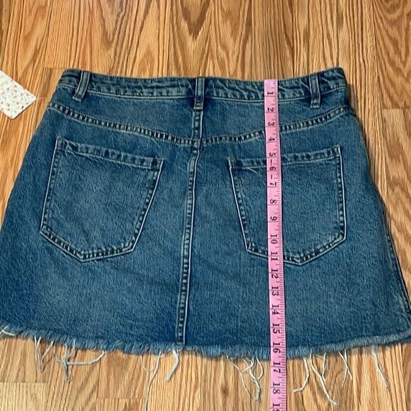 New! Free People Front Zipper Denim Mini, jean skirt, We the Free, 31 - Picture 7 of 7